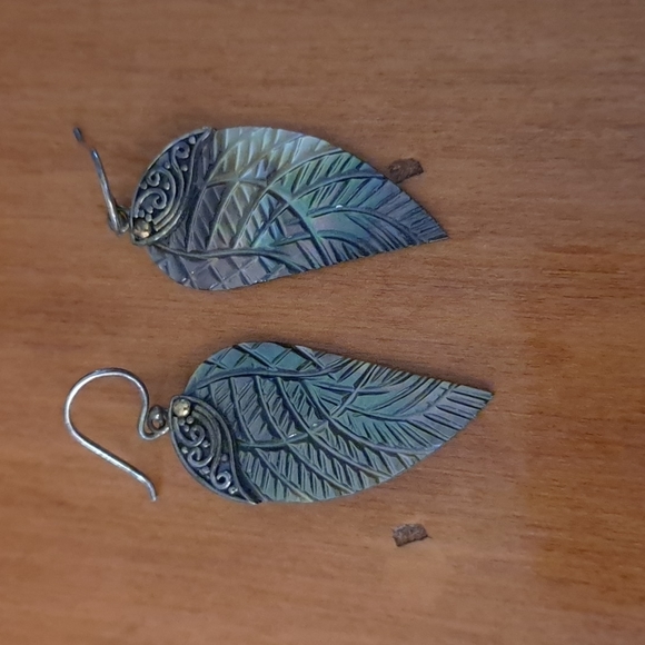 Robert Manse Bali Designs Sterling 18k Peacock Mother of Pearl Earrings - Picture 1 of 2